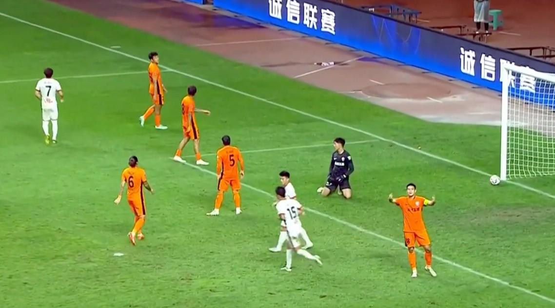 打好接下来, 初引进侯永