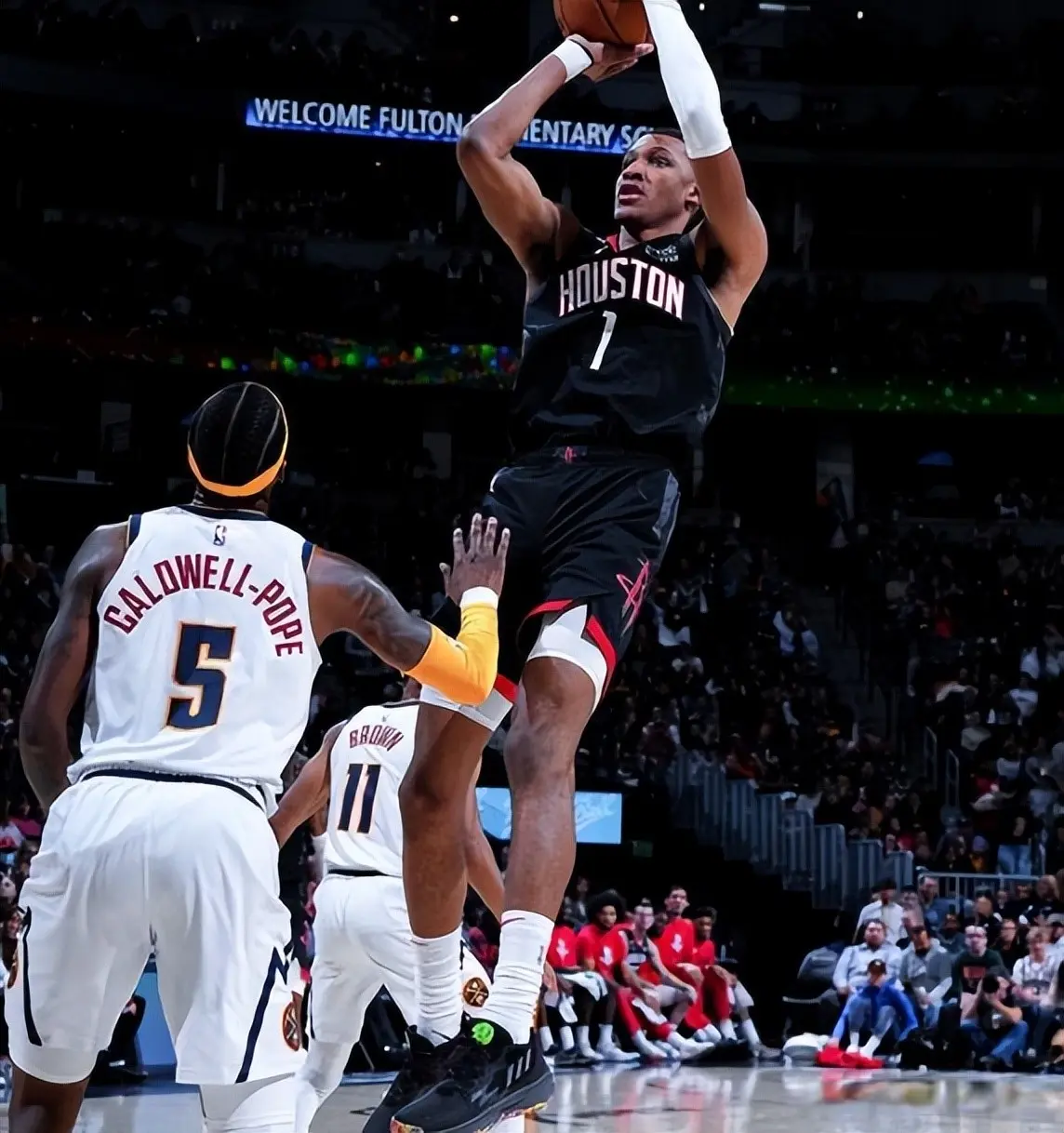 火箭队外线 火箭队外线