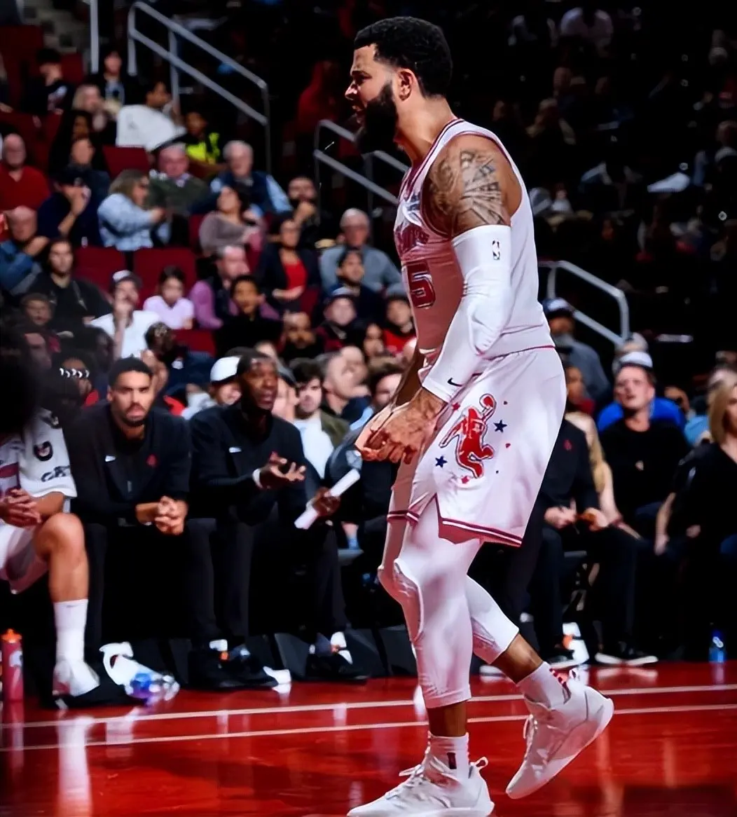 因此在引援 因此在引援